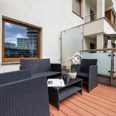 Nowoczesny & Klimatyzowany Apartament Z Parkingiem By Noclegi Renters Cracovia Esterno foto
